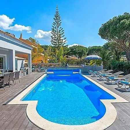 Sleeps 8 With Pool Air Con And Wifi *